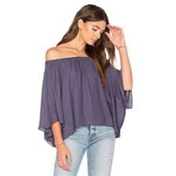 Krisa Off Shoulder Blouse Flowy‎ Bell Sleeve Top Elegant Women's Small NWT - Picture 1 of 5